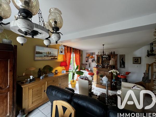 Maison à vendre 5 pièces 85,7 m² Saint-Pol-de-Léon