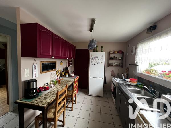 Maison à vendre 5 pièces 85,7 m² Saint-Pol-de-Léon