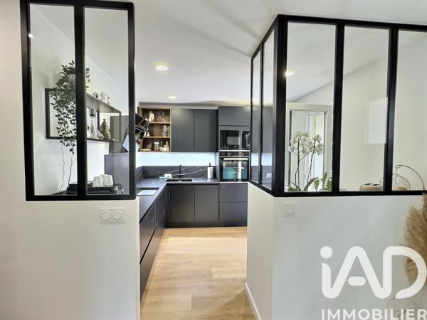 Maison à vendre 5 pièces 142 m² Bandol