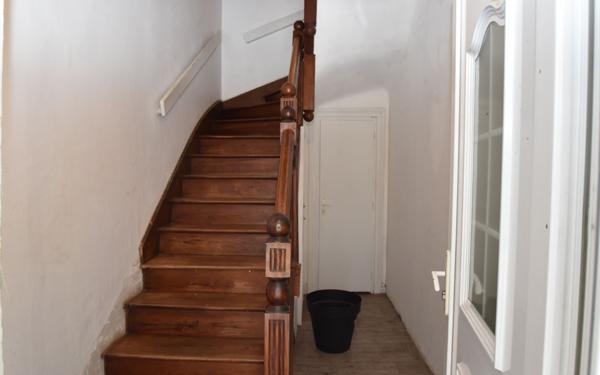 Immeuble à vendre    6 pièces •  Hagetmau