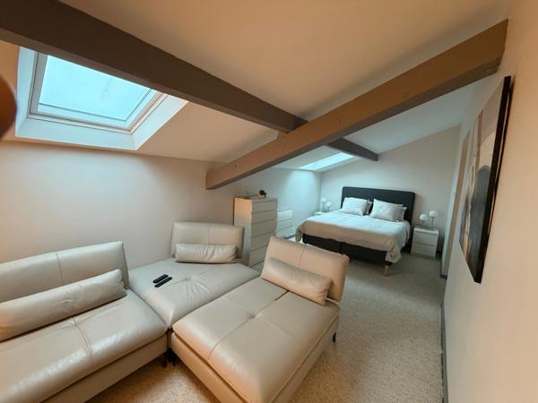 ASCAIN Superbe maison familiale rénovée avec vue montagne