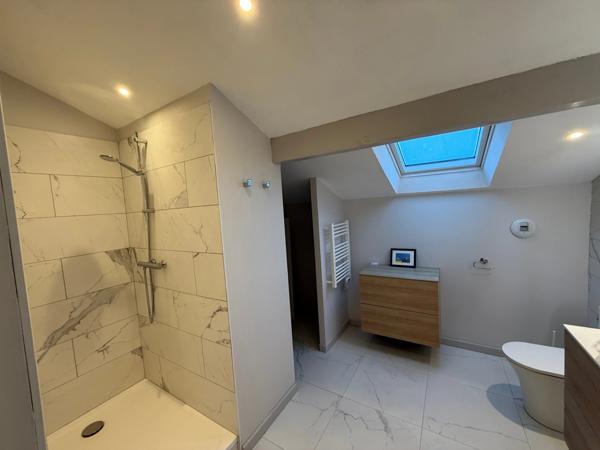 ASCAIN Superbe maison familiale rénovée avec vue montagne