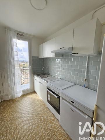 Location appartement 3 pièces 62 m² Épinay-sur-Seine