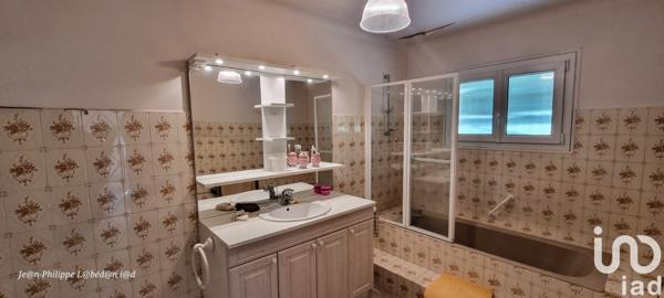 Maison à vendre 6 pièces 210 m² Tournon-d'Agenais