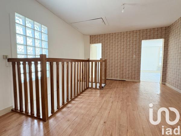 Maison à vendre 6 pièces 163 m² Brain-sur-Allonnes