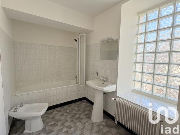 Maison à vendre 6 pièces 163 m² Brain-sur-Allonnes