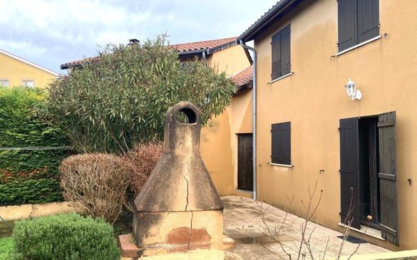 Maison à louer    5 pièces •  Pierre-Bénite