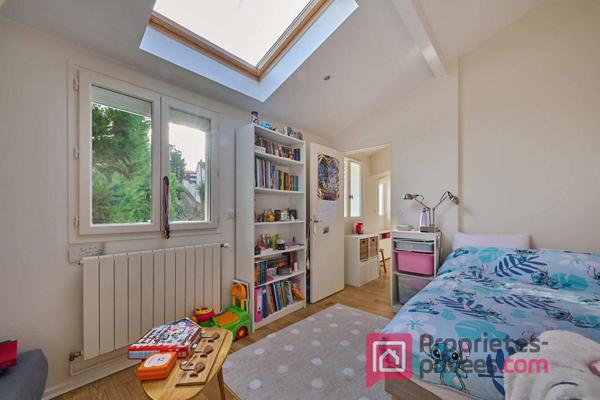 Maison au calme avec jardin et studio indépendant