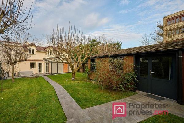 Maison au calme avec jardin et studio indépendant