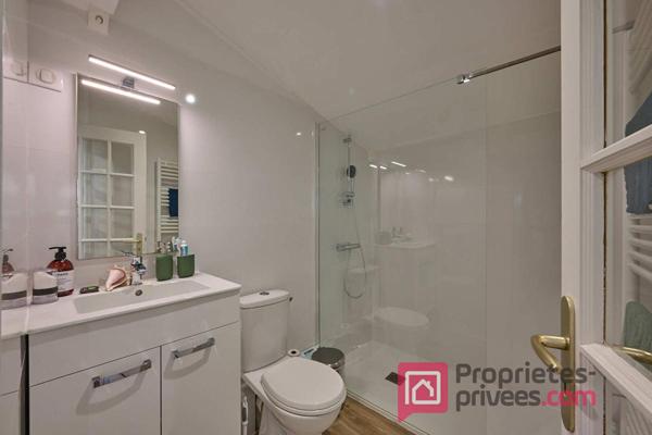 Maison au calme avec jardin et studio indépendant