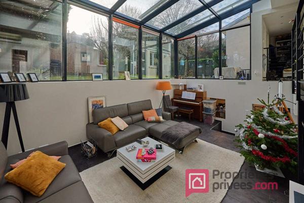 Maison au calme avec jardin et studio indépendant