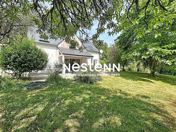 Maison - 149 m² - 5800 m² de terrain - 4 chambres - Vie de plain-pied - Quimper Sud