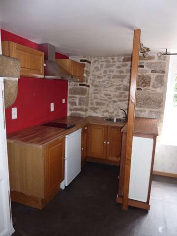 Appartement à louer Pontivy : 1 pièces, 23m² avec 0 chambre(s) à 445€ - AJP Immobilier Pontivy