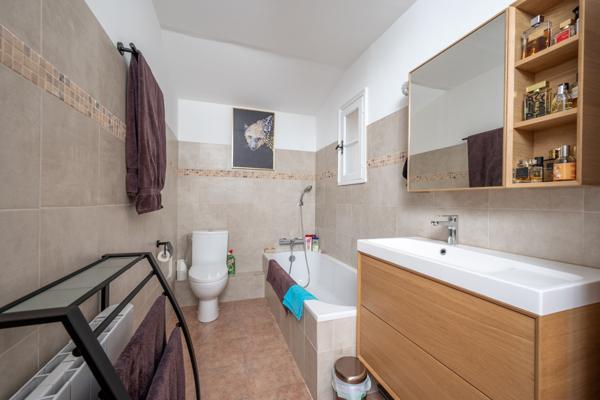 Le Tignet (06530) Le Tignet, maison lumineuse et au calme absolu