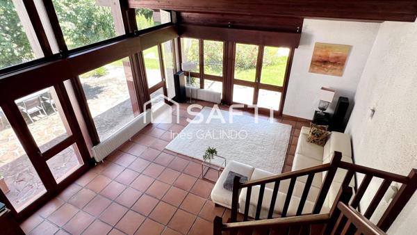 Maison 6 pièces 210m²