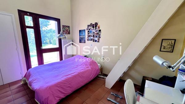 Maison 6 pièces 210m²