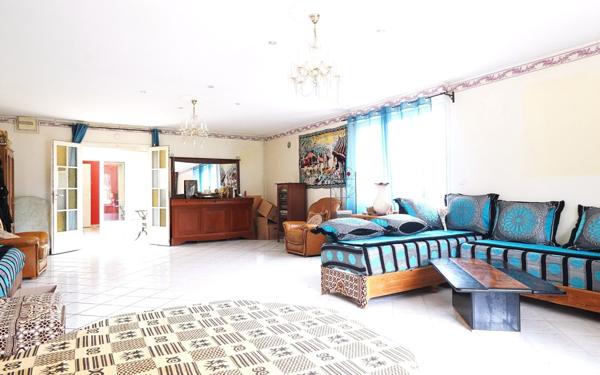 Maison à vendre    4 pièces • 162 m2 Amiens