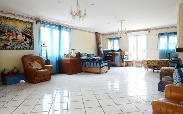 Maison à vendre    4 pièces • 162 m2 Amiens