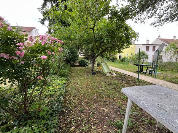 Maison Le Mans 5 pièce(s) 89 m2 - LES MAILLETS