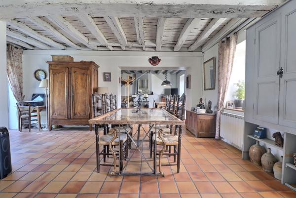 Maison de caractère à vendre à Charmont En Beauce 150 m2