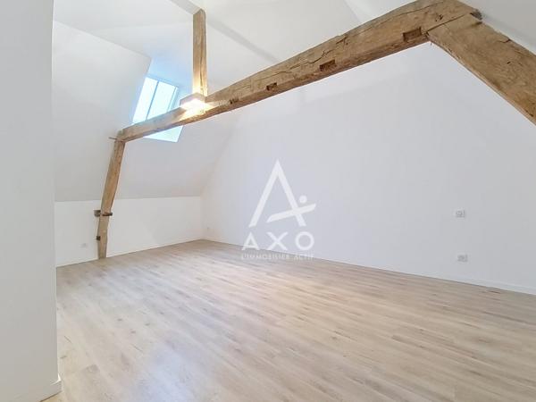 Grande maison rénovée à Auneuil –  grange et jardin clos