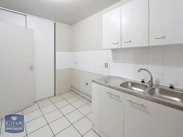 Appartement à louer 3 pièces 63.32m² Creil (60100)