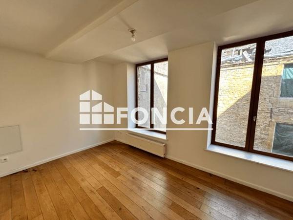 Location Appartement 3 pièces 67.4 m² - 17 RUE ROVIGO Sedan 08200