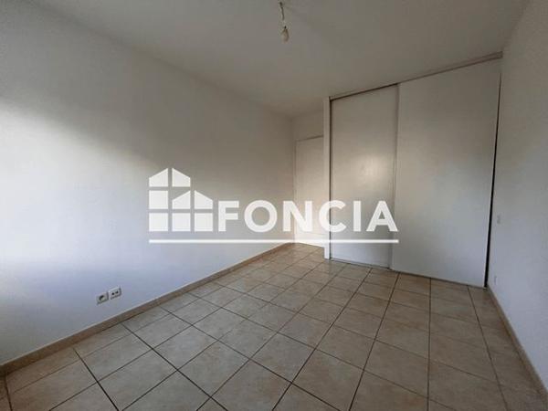 Location Appartement 3 pièces 65.57 m² - 10 AV.1ERE DIVISION BROSSET Hyeres 83400