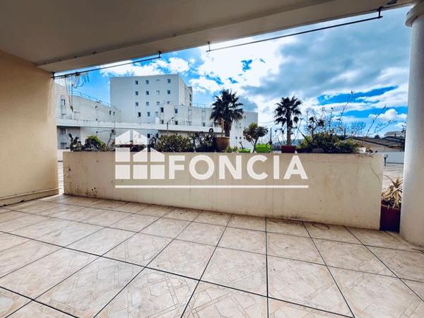 Location Appartement 3 pièces 65.57 m² - 10 AV.1ERE DIVISION BROSSET Hyeres 83400