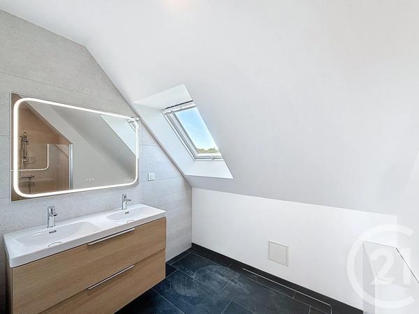 Maison à vendre  5 pièces - 133,02 m 2   GUERANDE  - 44