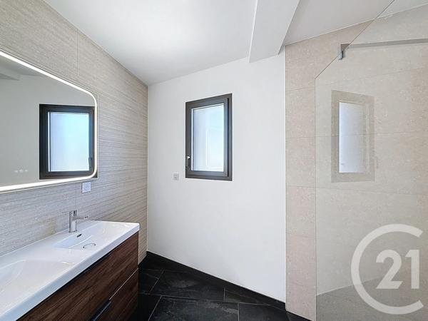 Maison à vendre  5 pièces - 133,02 m 2   GUERANDE  - 44