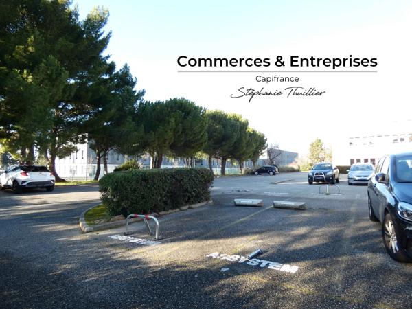 Bureaux 205 m² à louer avec stationnements privatifs au CTMA à VRITROLLES (13)