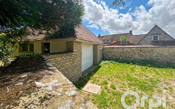 Maison à vendre    7 pièces • 231 m2 Chaumont-en-Vexin