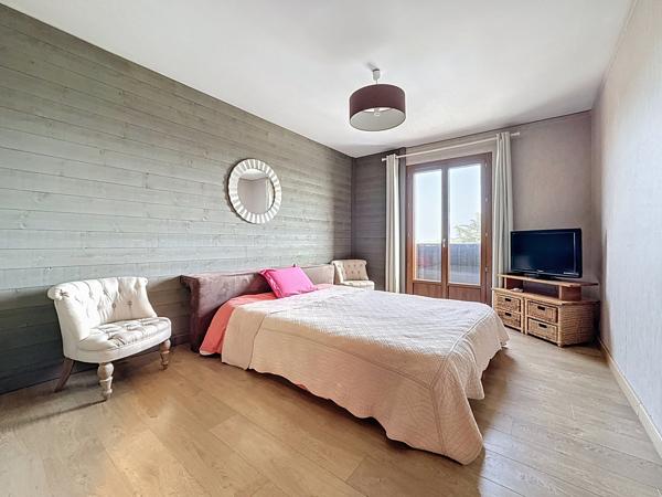 Ghisonaccia (20240) Appartement T4 de 97.12 m² Ghisonaccia Centre