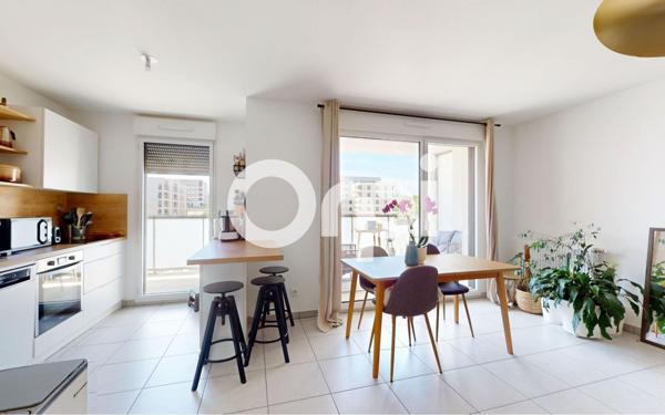 Appartement à vendre    3 pièces • 65 m2 Bron