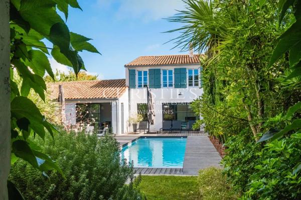 Maison d’architecte 200 m², élégance et intimité au cœur de La Flotte