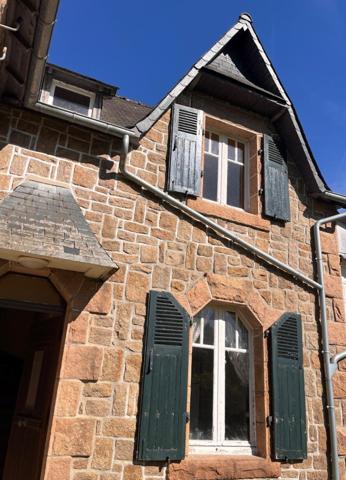 Maison à PLEUMEUR-BODOU, 22560 - 7 pièces 115m²