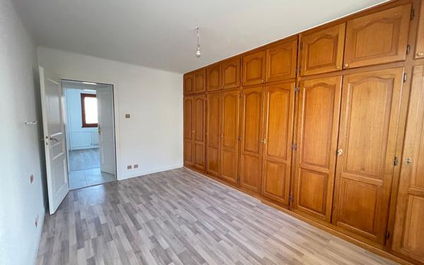 Appartement à vendre    4 pièces • 76,09 m2 Strasbourg