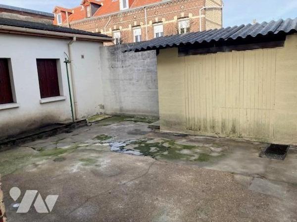 PETIT QUEVILLY - Maison de ville (84 m² habitables) 2 chambres + un bureau