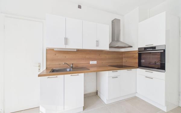 Appartement à louer    3 pièces •  Strasbourg