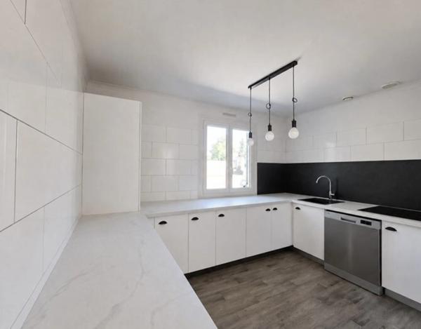 Maison individuelle de plain-pied - 6 pièces 166m2 13790 Peynier