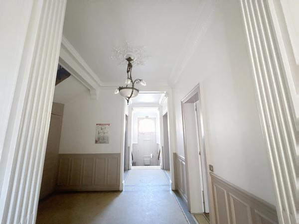 HOTEL PARTICULIER à vendre 22 pièces REIMS (51)