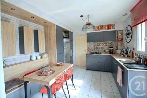Maison à vendre  5 pièces - 114 m 2   GRAND CHAMP  - 56