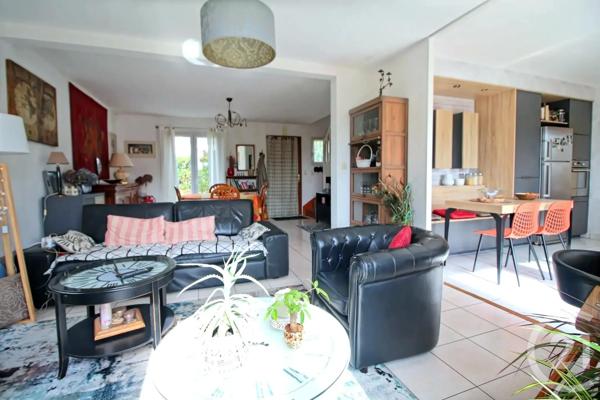 Maison à vendre  5 pièces - 114 m 2   GRAND CHAMP  - 56