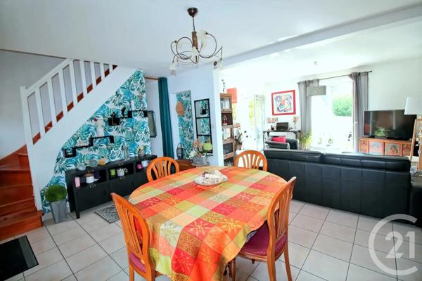 Maison à vendre  5 pièces - 114 m 2   GRAND CHAMP  - 56
