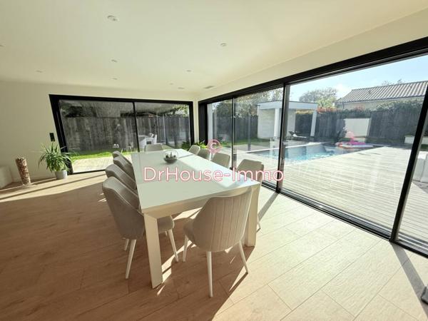 Maison à vendre 6 pièces de 200 m²