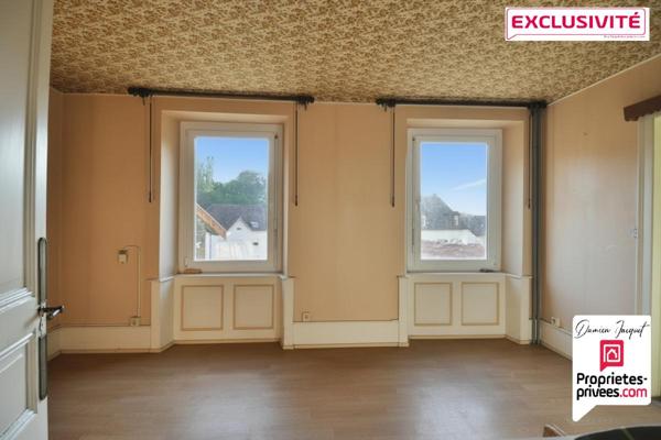 Maison Beaucourt 6 pièces 3 chambres 96.5 m2 + 53.3 m² supplémentaires possibles , dépendances 142.6 m²