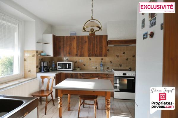Maison Beaucourt 6 pièces 3 chambres 96.5 m2 + 53.3 m² supplémentaires possibles , dépendances 142.6 m²