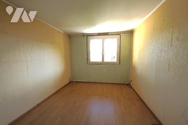 Maison T4 plus sous-sol total et terrain attenant