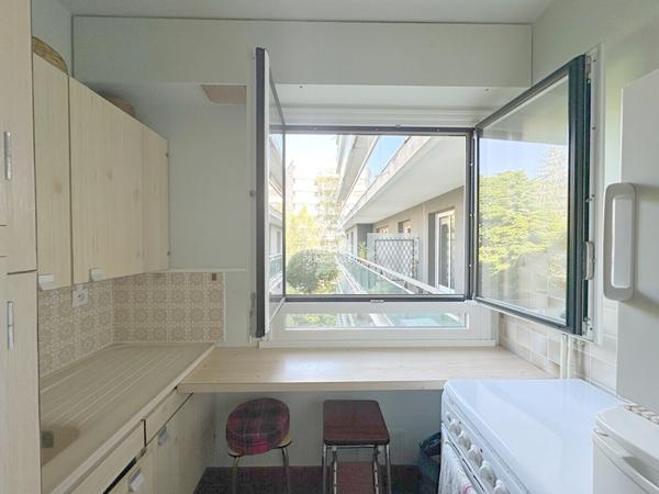 Chaville - Foret des fausses reposes - Agréable 2 pièces avec balcon au calme €275 000 ** - Référence 680-C